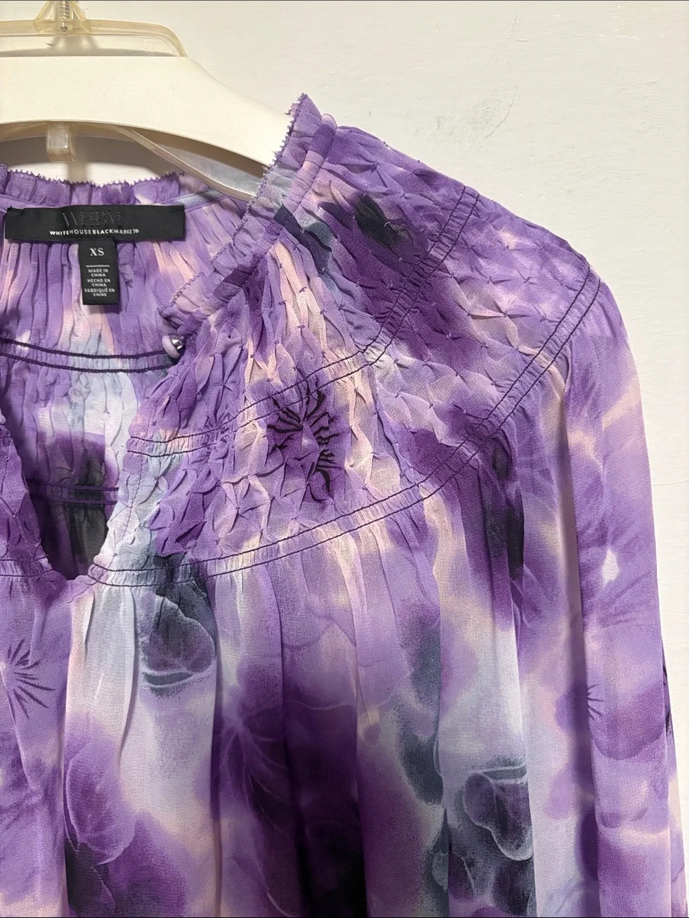 WHITE HOUSE BLACK MARKET Purple Floral Long Sleeve Smocked Blouse XS